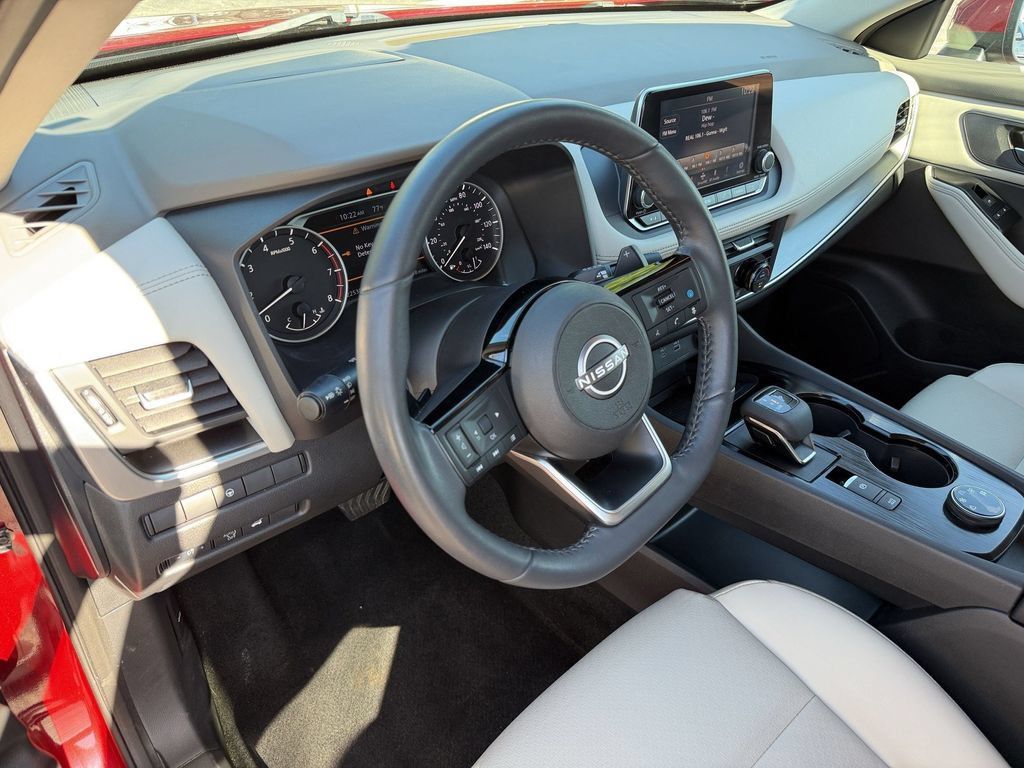 Certified 2023 Nissan Rogue SV w/ SV Premium B Package AWD/4WD image 14