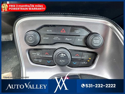 Used 2022 Dodge Challenger R/T w/ Plus Package image 26