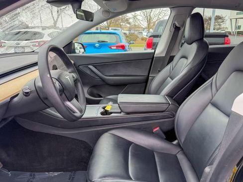 Used 2021 Tesla Model Y Long Range image 20