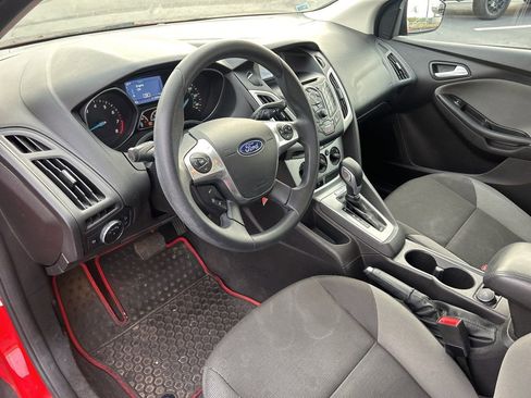 Used 2014 Ford Focus SE image 16