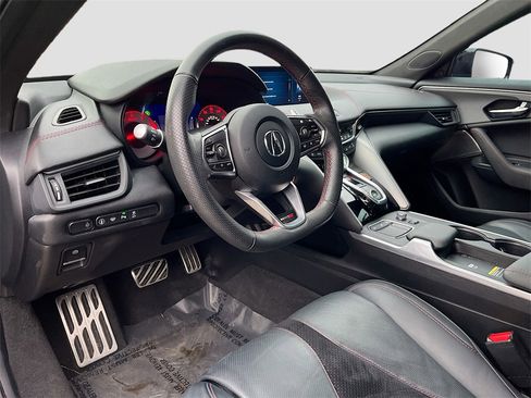 Used 2023 Acura TLX Type S image 9
