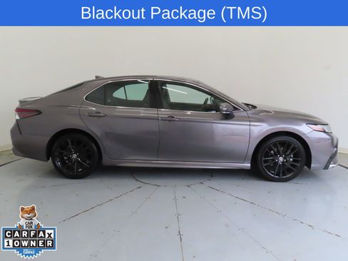 Used 2024 Toyota Camry XSE image 2