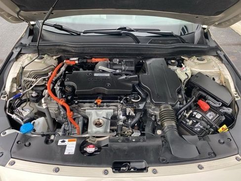 Used 2018 Honda Accord Touring image 66