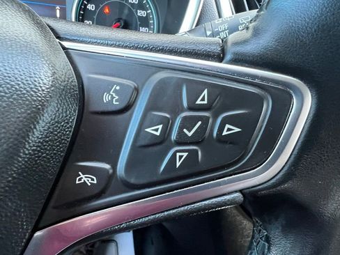 Used 2024 Chevrolet Equinox LT w/ LPO, Floor Liner Package FWD image 40