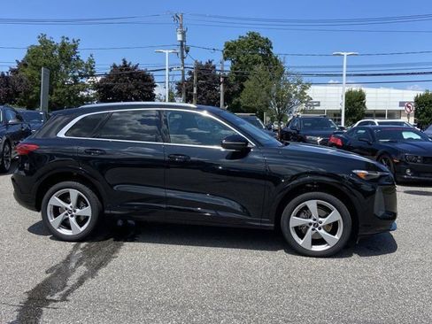 Used 2025 Audi Q5 Premium Plus AWD/4WD image 4