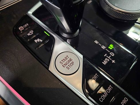 Used 2023 BMW X5 xDrive40i w/ Luxury Seating Package image 22