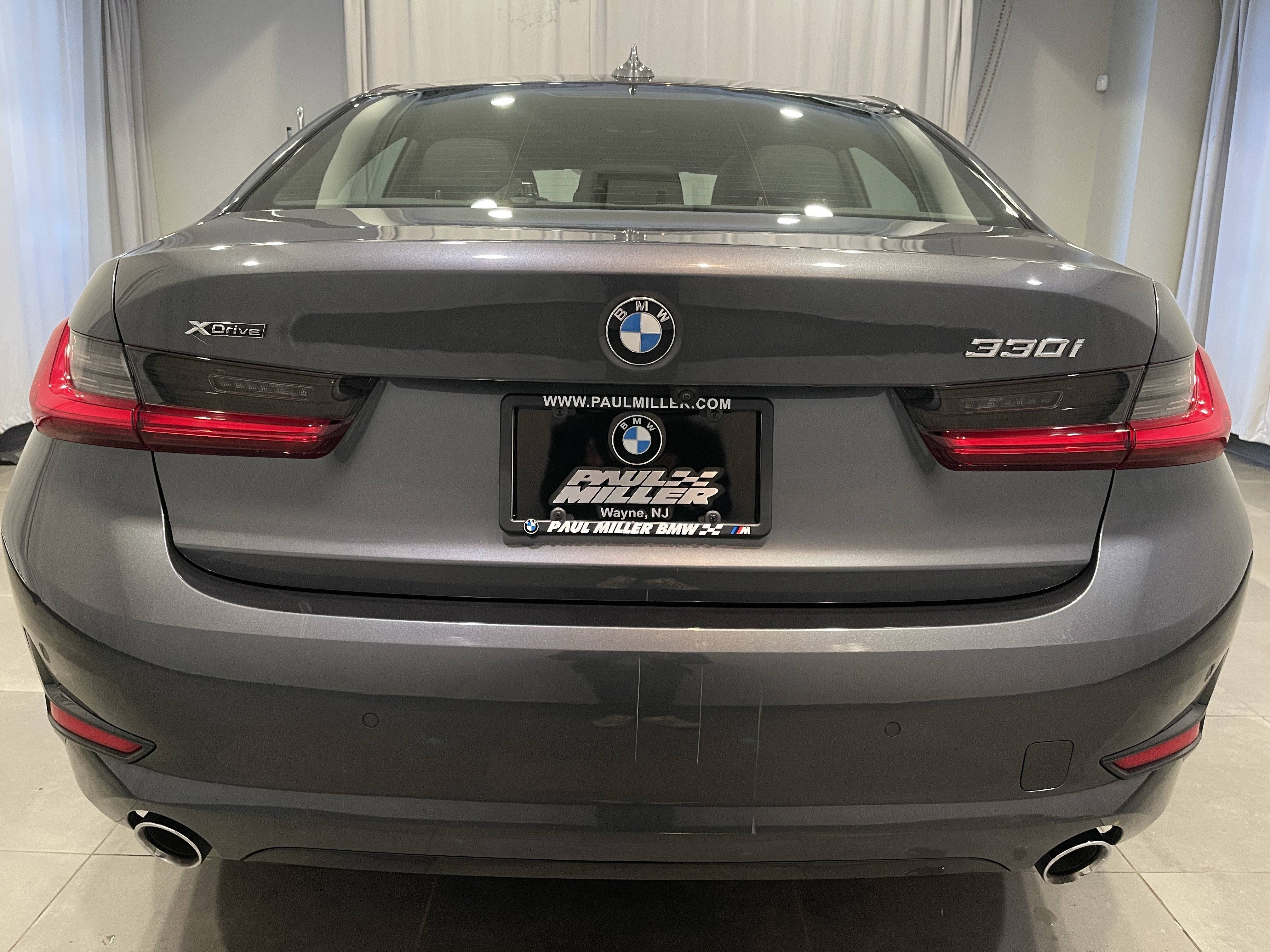 Used 2021 BMW 330i xDrive Sedan w/ Convenience Package AWD/4WD image 5