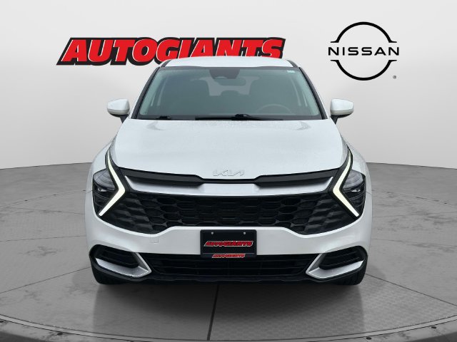 Used 2024 Kia Sportage LX AWD/4WD image 4
