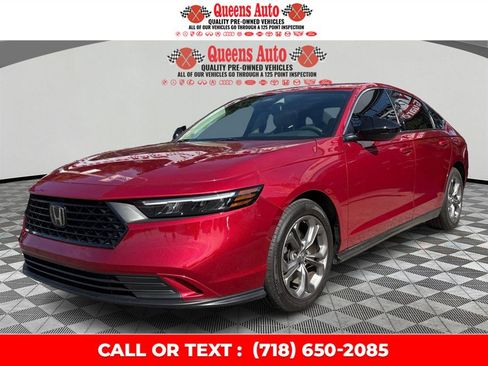 Used 2023 Honda Accord EX image 2