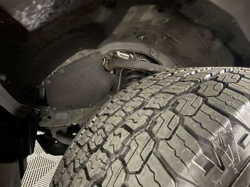 Used 2016 Toyota Tundra SR AWD/4WD image 26