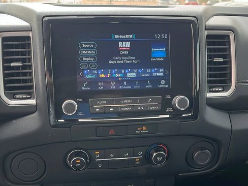 Used 2022 Nissan Frontier SV image 20