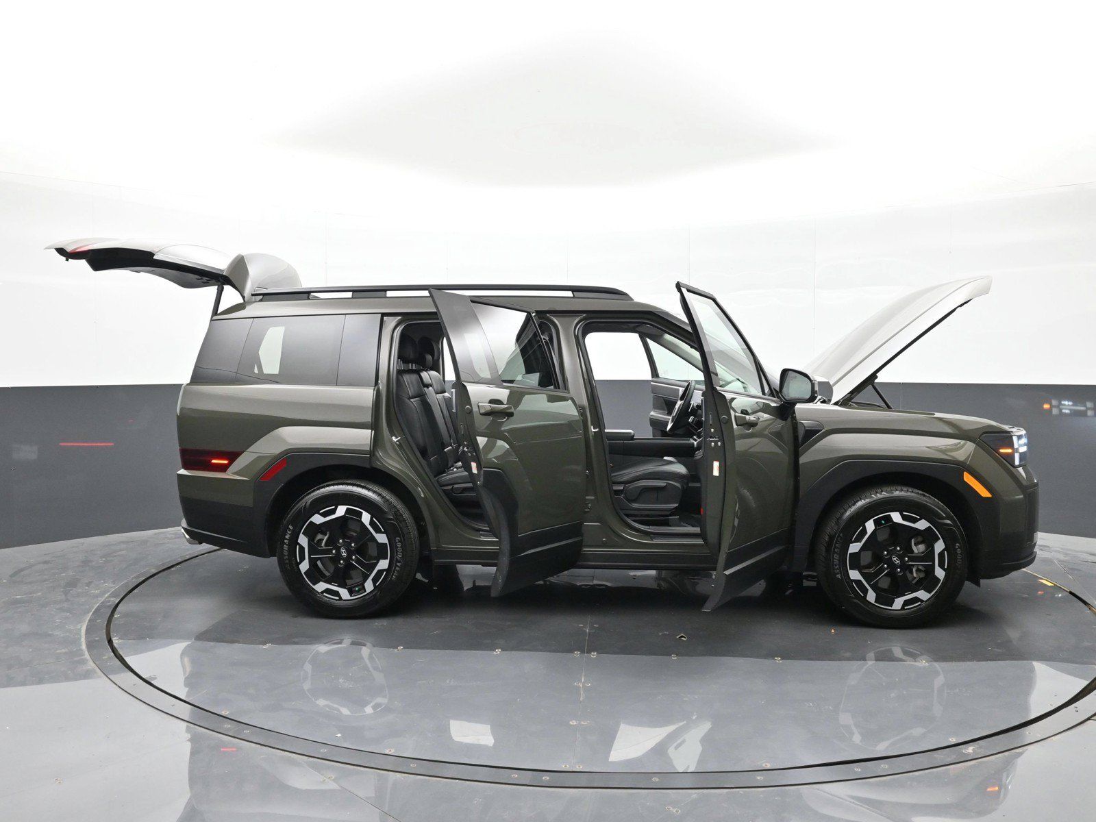 Used 2026 Hyundai Santa Fe SEL AWD/4WD image 46
