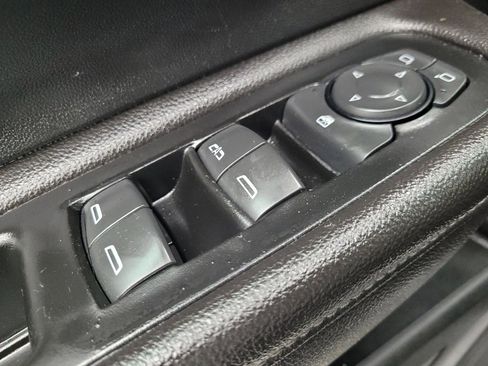 Used 2022 GMC Terrain SLT image 27