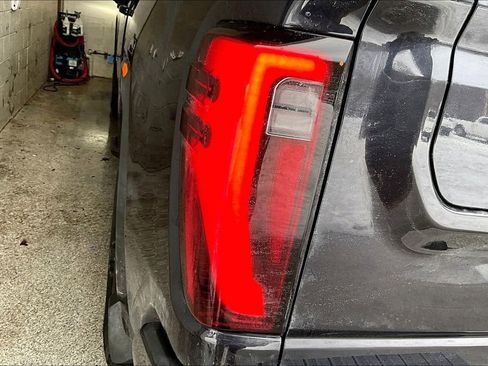 Used 2024 GMC Sierra 2500 Denali Ultimate image 23