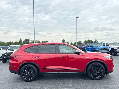 Used 2022 Acura MDX A-Spec AWD/4WD image 2