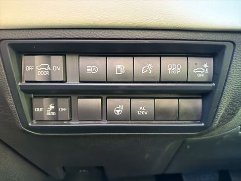 Used 2024 Toyota Sequoia Capstone image 19