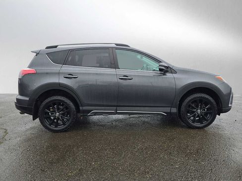 Used 2018 Toyota RAV4 Adventure image 2