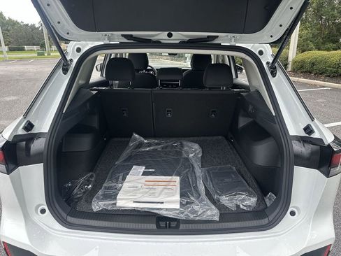 New 2026 Volkswagen Tiguan S image 24