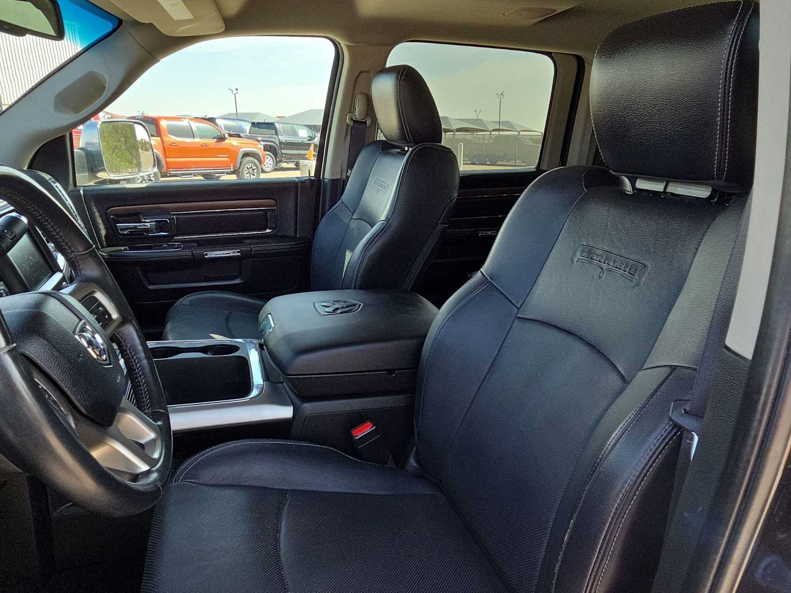 Used 2017 RAM 2500 Laramie AWD/4WD image 15
