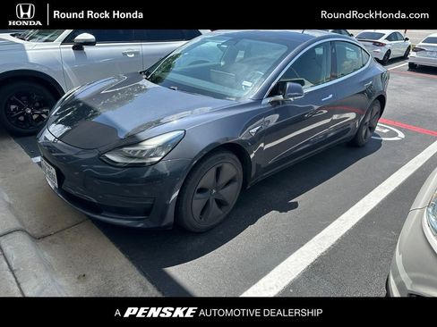 Used 2020 Tesla Model 3 Standard Range RWD image 1