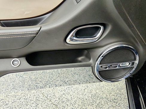 Used 2010 Chevrolet Camaro SS w/ RS Package image 11