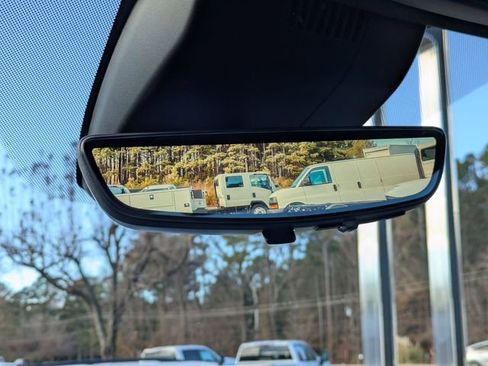 New 2026 Chevrolet Suburban High Country image 24