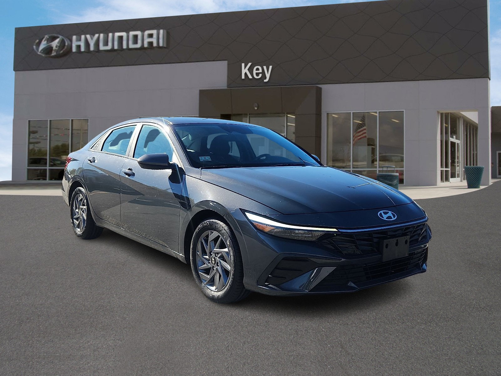 Certified 2024 Hyundai Elantra SEL FWD image 1