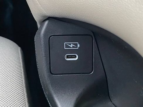 Used 2024 Honda HR-V LX image 26