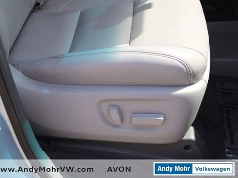Used 2015 Toyota Sienna XLE FWD image 20