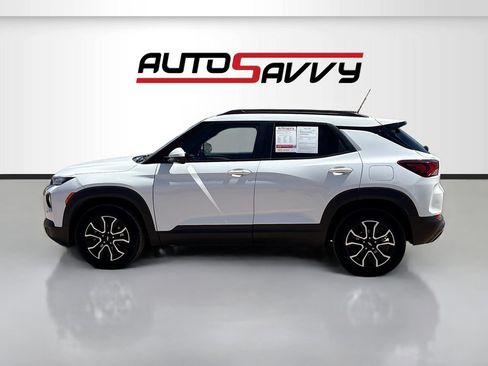 Used 2023 Chevrolet TrailBlazer ACTIV w/ Sun and Liftgate Package AWD/4WD image 4