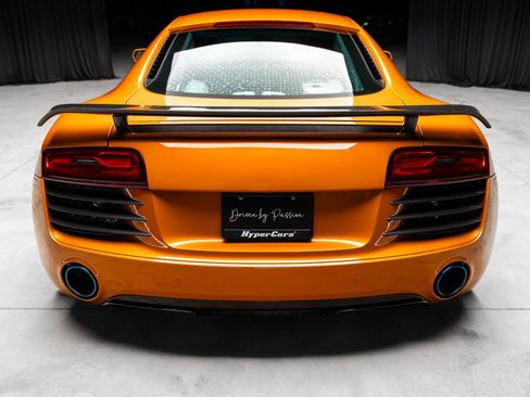 Used 2014 Audi R8 V8 w/ Ceramic Brake Package image 38