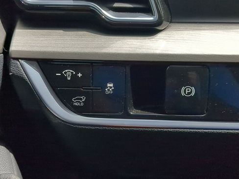 Certified 2024 Kia Sportage X-Pro Prestige AWD/4WD image 17