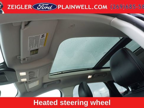 Used 2022 Ford Escape SEL w/ Equipment Group 302A AWD/4WD image 18