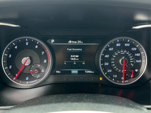 Used 2019 Genesis G70 2.0T Advanced w/ Elite Package RWD image 22
