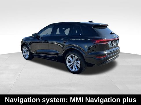Used 2025 Audi Q6 e-tron Premium w/ Convenience Package RWD image 3