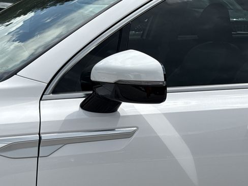 Certified 2025 Kia Sorento S AWD/4WD image 26