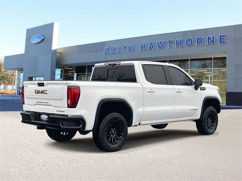 Used 2023 GMC Sierra 1500 AT4X image 6