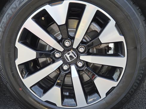 Certified 2026 Honda Odyssey EX-L image 14