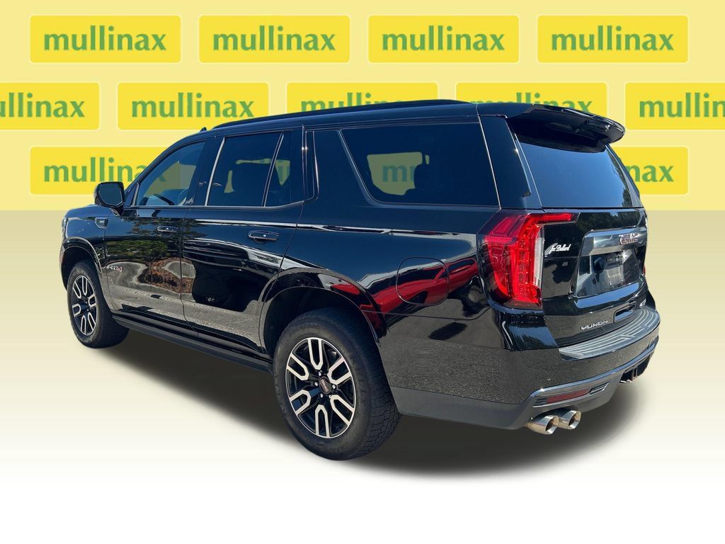 Used 2022 GMC Yukon AT4 w/ AT4 Premium Plus Package AWD/4WD image 3