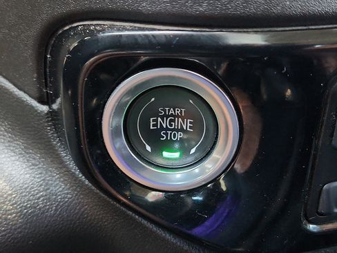 Used 2025 Chevrolet Silverado 2500 LT AWD/4WD image 16