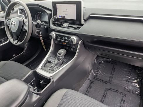 Used 2024 Toyota RAV4 LE image 28