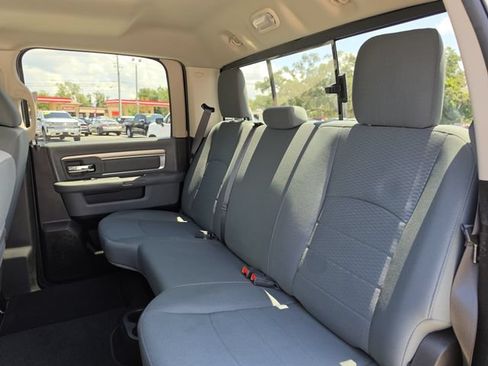 Used 2020 RAM 1500 Classic SLT AWD/4WD image 19