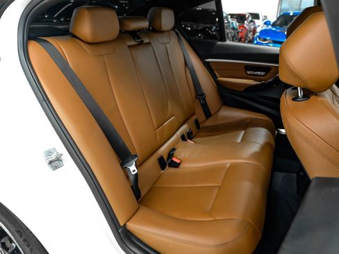Used 2017 BMW 340i Sedan RWD image 35