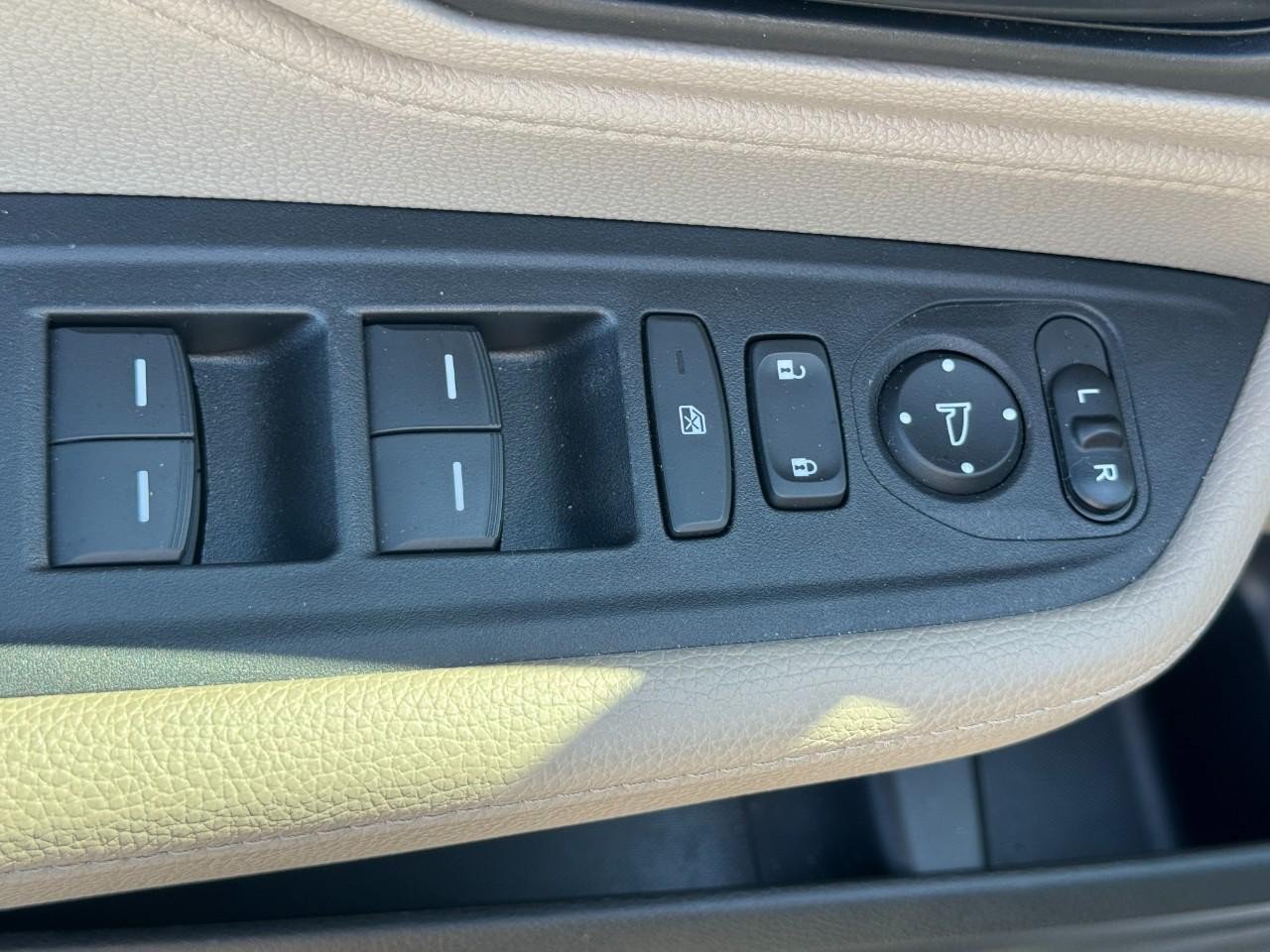 Used 2024 Honda Odyssey EX-L image 18