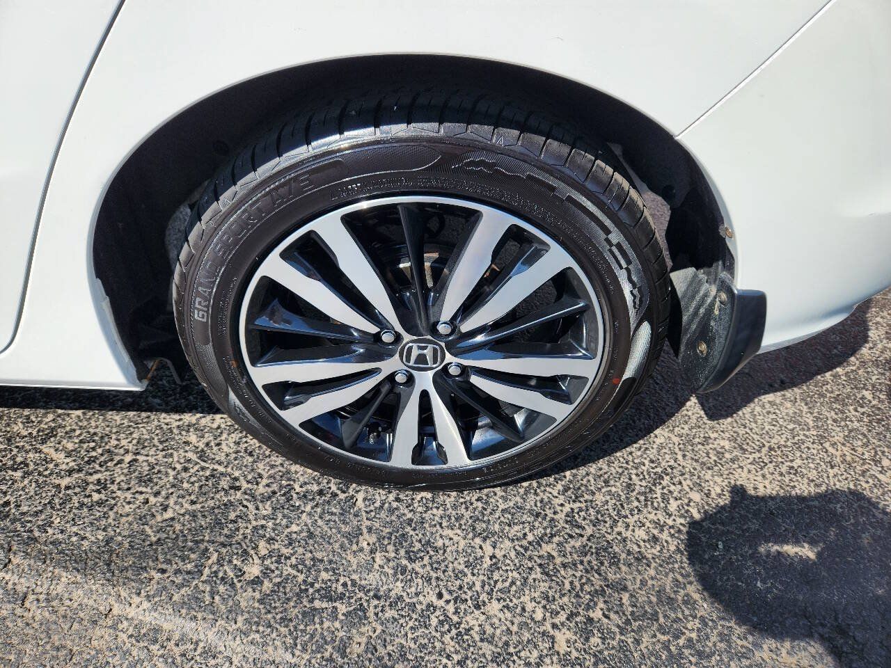 Used 2019 Honda Fit EX image 8