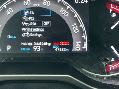 Used 2023 Toyota RAV4 LE FWD image 23