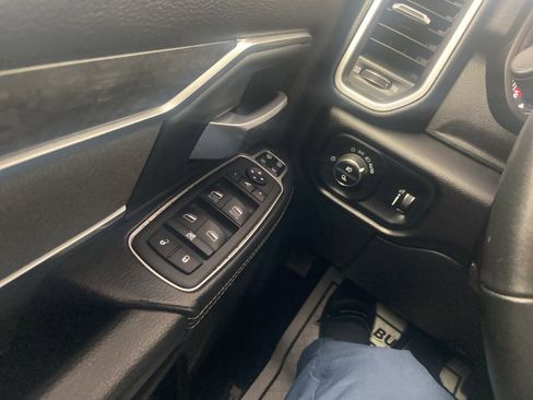 Certified 2024 RAM 2500 Big Horn w/ Night Edition image 29