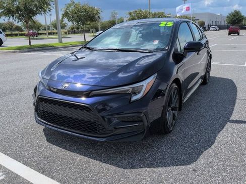 Certified 2025 Toyota Corolla SE FWD image 8