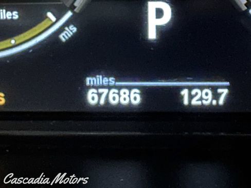 Used 2013 BMW M5 image 16