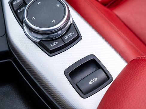 Used 2016 BMW M235i xDrive Convertible w/ Technology Package image 17